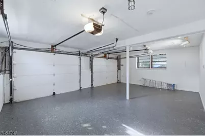 177 Truman Ter, Paramus, NJ 07652 - Photo 30