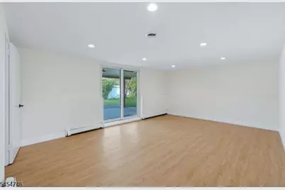 177 Truman Ter, Paramus, NJ 07652 - Photo 26