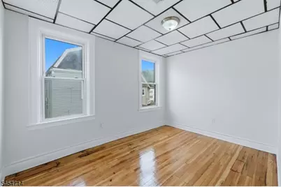 250 Elmwood Ave, East Orange, NJ 07018 - Photo 6