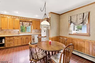 4 Doering Way, Cranford Township, NJ 07016 - Photo 8