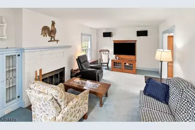 4 Doering Way, Cranford Township, NJ 07016 - Photo 4
