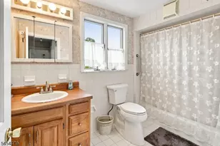 4 Doering Way, Cranford Township, NJ 07016 - Photo 10