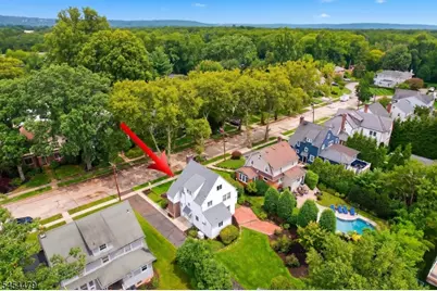 4 Doering Way, Cranford Township, NJ 07016 - Photo 18