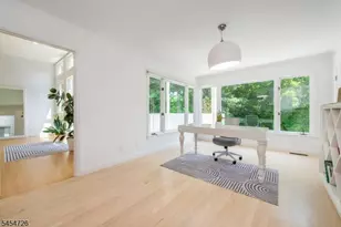 94 Oakwood Dr, New Providence, NJ 07974 - Photo 12