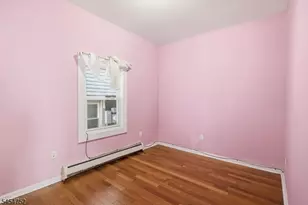 693 S 20th St, Newark, NJ 07103 - Photo 10