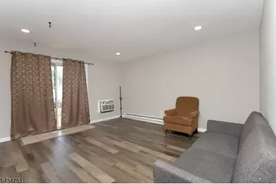 808 Eves Dr #1A, Hillsborough Township, NJ 08844 - Photo 6