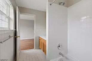 9 Bridge Pointe Dr, Old Bridge Township, NJ 08879 - Photo 22