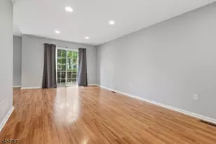 9 Bridge Pointe Dr, Old Bridge Township, NJ 08879 - Photo 14