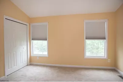 443 Hartford Dr, Nutley, NJ 07110 - Photo 10