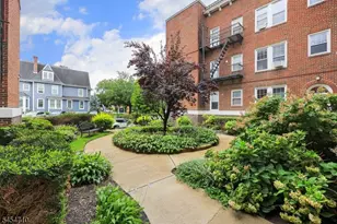 2 Altamont Ct, Morristown, NJ 07960 - Photo 16