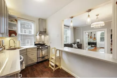 2 Altamont Ct #7, Morristown, NJ 07960 - Photo 4