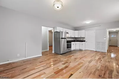 224 Macarthur Ave, Garfield, NJ 07026 - Photo 6