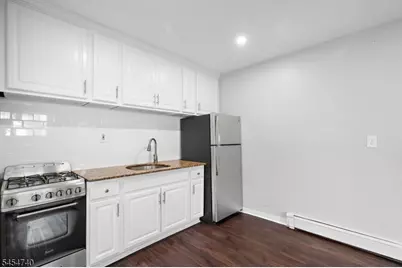 224 Macarthur Ave, Garfield, NJ 07026 - Photo 14