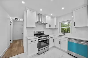 1834 Holly Rd, North Brunswick Township, NJ 08902 - Photo 16