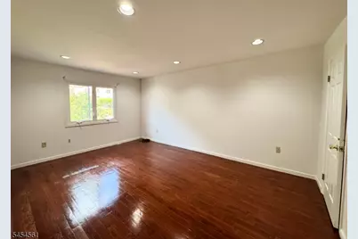 15 Averell Dr, Parsippany, NJ 07950 - Photo 14