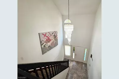 15 Averell Dr, Parsippany, NJ 07950 - Photo 8