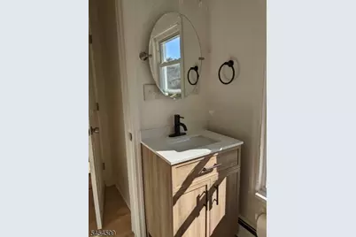 18 Sussex St - Apt #B, Newton, NJ 07860 - Photo 4