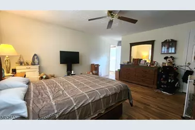 16 Lloyd Ave, Branchville, NJ 07826 - Photo 22