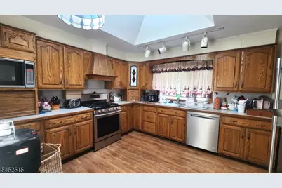 16 Lloyd Ave, Branchville, NJ 07826 - Photo 10