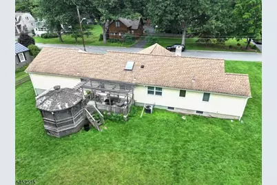 16 Lloyd Ave, Branchville, NJ 07826 - Photo 2