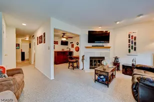 20E Quincy Ln, West Milford, NJ 07480 - Photo 8