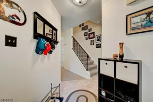 20E Quincy Ln, West Milford, NJ 07480 - Photo 4