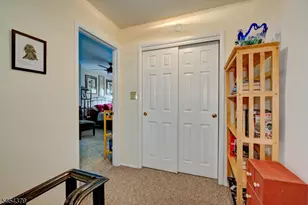 20E Quincy Ln, West Milford, NJ 07480 - Photo 16
