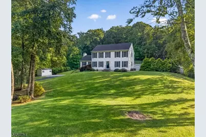 7 Ike Williams Rd, Hampton Township, NJ 07860 - Photo 2