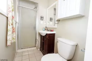 10 Davis Ave, Dover, NJ 07801 - Photo 16
