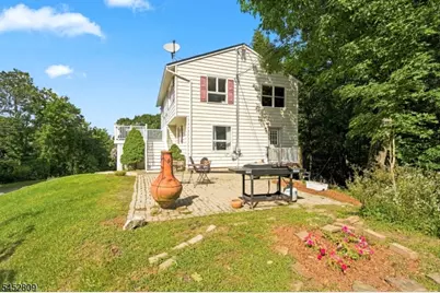 103 Arapaho Trl, Sparta Township, NJ 07871 - Photo 22