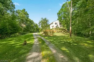 103 Arapaho Trail, Sparta Township, NJ 07871 - Photo 2