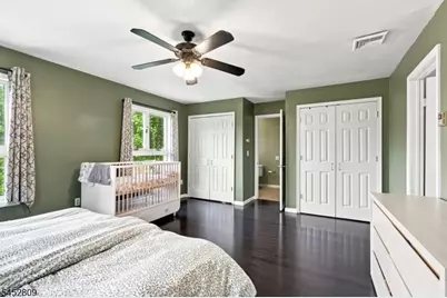 103 Arapaho Trl, Sparta Township, NJ 07871 - Photo 14