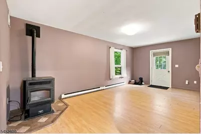 103 Arapaho Trl, Sparta Township, NJ 07871 - Photo 20