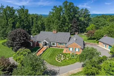 123 Lake Rd, Far Hills, NJ 07931 - Photo 2