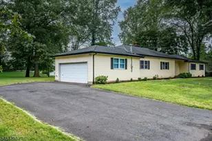 120 Coddington Ave, Franklin Township, NJ 08873 - Photo 4