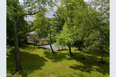 548 Garretson Rd, Bridgewater, NJ 08807 - Photo 36