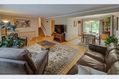 548 Garretson Rd, Bridgewater, NJ 08807 - Photo 8