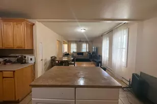 834 Rebecca Pl, Elizabeth, NJ 07201 - Photo 8