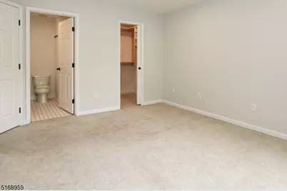 29 Timber Dr #69, Clifton, NJ 07014 - Photo 12