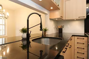 29 Timber Dr, Clifton, NJ 07014 - Photo 8