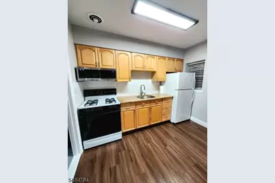 640 Franklin Ave #2 F, Nutley, NJ 07110 - Photo 2
