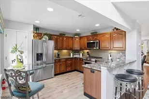 153 Rock Rd, Wayne Twp., NJ 07470 - Photo 16