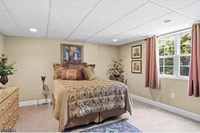 153 Rock Rd, Wayne Twp., NJ 07470 - Photo 32