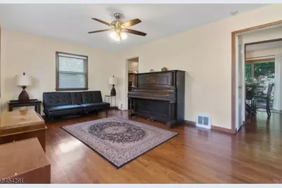 150 Barbara Dr, North Plainfield, NJ 07062 - Photo 12