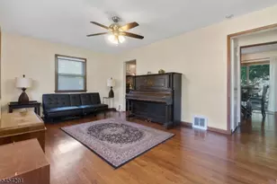 150 Barbara Dr, North Plainfield, NJ 07062 - Photo 12