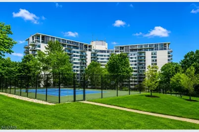 1 Claridge Dr #114, Verona, NJ 07044 - Photo 16