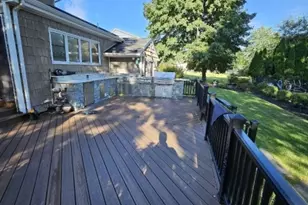 11 Benjamin Pl, Pequannock Township, NJ 07440 - Photo 18