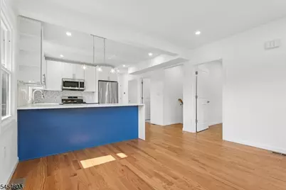 7 Franklin Ave, Montclair, NJ 07042 - Photo 16