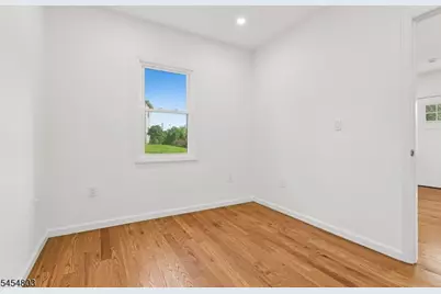 7 Franklin Ave, Montclair, NJ 07042 - Photo 26