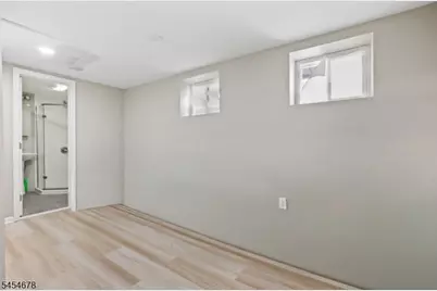 170 Hillside Ter, Irvington, NJ 07111 - Photo 16